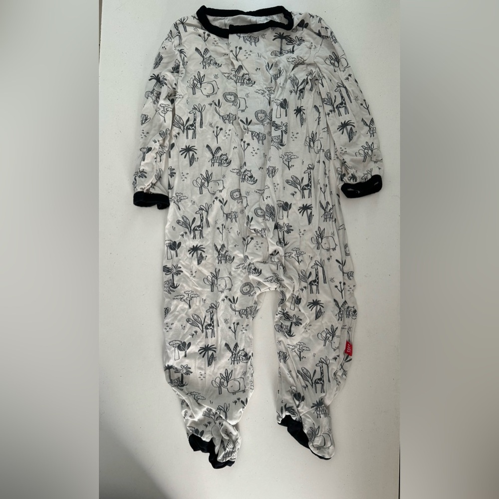 Magnetic me pajama
